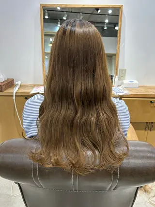 ロング Eri 🌿透明感カラーのヘアスタイル