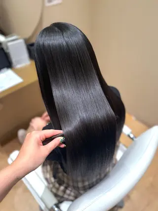 ロング 縮毛矯正/layer cut🌈岡嶋乃愛のヘアスタイル