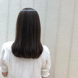 セミロング Yui ユイのヘアスタイル