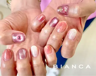 ネイル ビアンカ大宮 店長 モリサワレイラのネイルデザイン