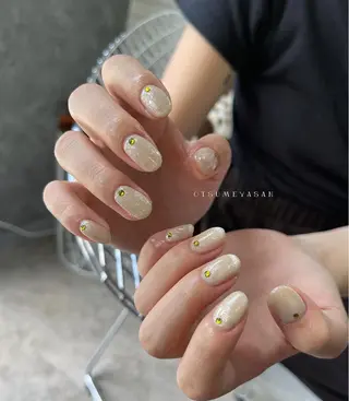ネイル otsumeyasan所属・わたなべ ちかのネイルデザイン