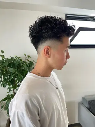 ショート メンズケアブリーチ 特化🔥村田のヘアスタイル