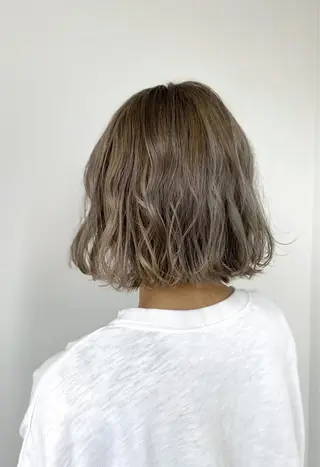 ミディアム カラー ISSIKI所属・⭐️当日OK⭐️ 岩田峻のヘアスタイル