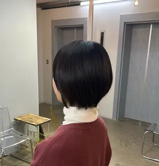 ショート サワムラ ソナタのヘアスタイル