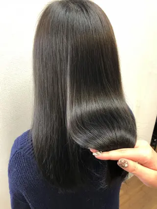 ロング カラー PALETTE(パレット)所属・SHIORI💜口コ ミNo.1艶カラーのヘアスタイル