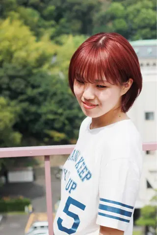 ショート カラー Viage （ビアージュ）のヘアスタイル