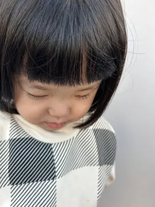 ミディアム 井上 萌のヘアスタイル