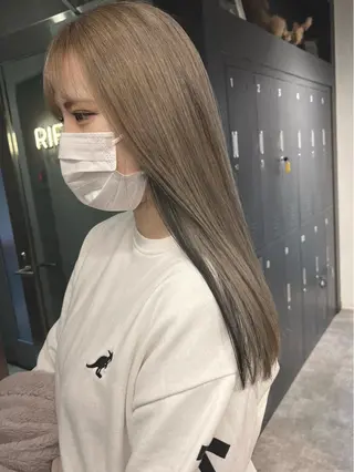 ロング カラー M IIのヘアスタイル