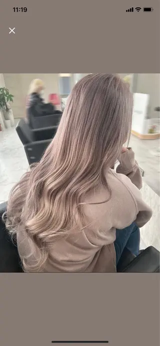 ロング カラー ヘアアレンジ ૭ 艶髪透明感૭ヘア カラーＡＭＩ🫧のヘアスタイル