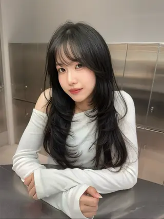 ロング ハイトーン特化🤍/ ハルナのヘアスタイル