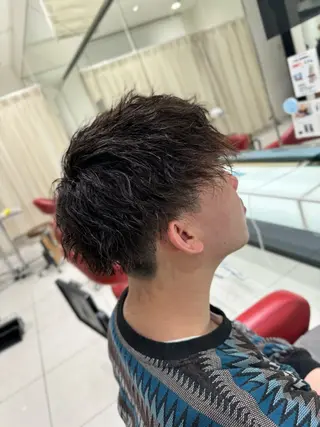 ミディアム メンズ/メンズパーマ 服部太地のヘアスタイル