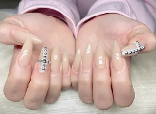 ネイル アヤメネイル 最新チップスカルプのネイルデザイン