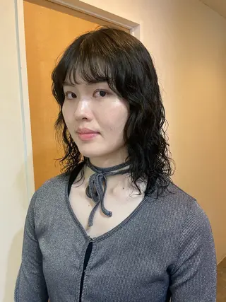 セミロング カラー 水野谷愛/ハイトーン カラー/カラーモデルのヘアスタイル