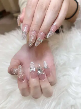 ネイル ANH NAIL ゴテゴテ専門店💎のネイルデザイン