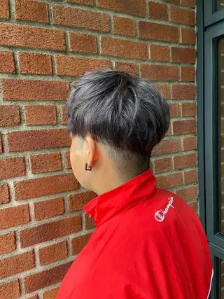 メンズ VII所属・市妙 瑠基のヘアスタイル