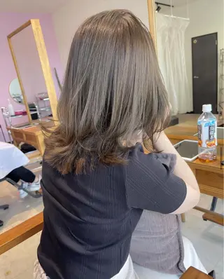 カラー MATTY yoshika 🐻のヘアスタイル