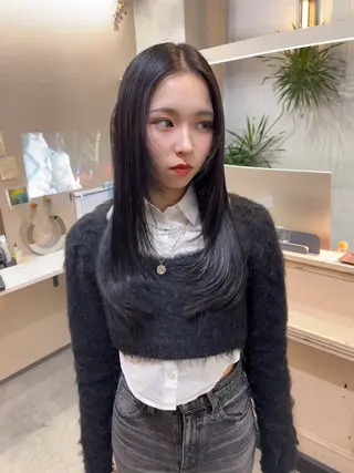 ロング MIES amane(アマネ)のヘアスタイル