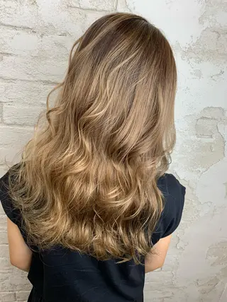 セミロング カラー 🎀モテ髪ミルクティ ー🎀yasunaのヘアスタイル