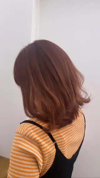 カラー 中山 涼華のヘアスタイル