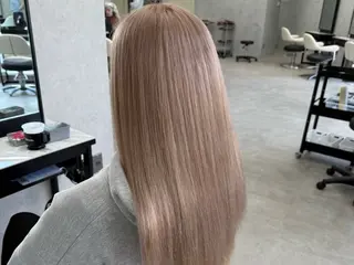 ロング カラー 🩷hair salon dot. tokyo color 🩷所属・ハイトーンカラー ⌇Hao 🎀✮のヘアスタイル