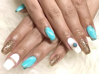 ネイル Ruri. hのネイルデザイン