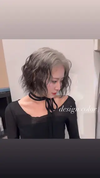 ミディアム カラー 💜ハイトーン💛 マジカルかいちゃんのヘアスタイル