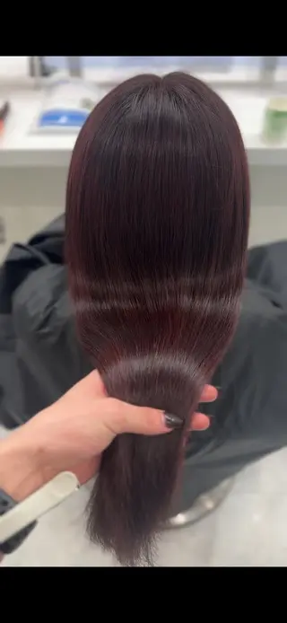 カラー 透けるやわらか艶髪♡ ナチュラルストレートのヘアスタイル