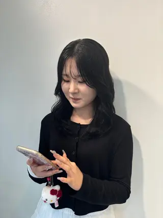 セミロング カラー Halo所属・玖須　綾音 /柔らかい海外ヘア♡のヘアスタイル