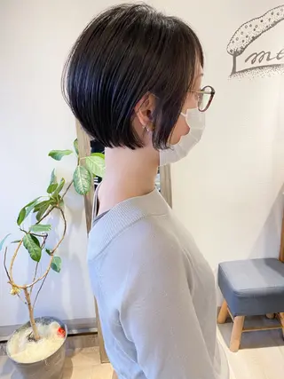 ショート カラー パーマ .iyu所属・吉祥寺小顔×ショート 🍋宮本大輔🍋のヘアスタイル