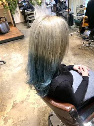 ロング カラー ハイライト✨髪質改善 TAKAさんです😊のヘアスタイル