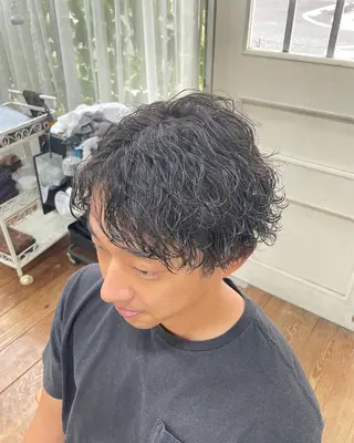 ショート パーマ メンズ 姫路アンメリーアン ダンのヘアスタイル
