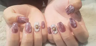 ネイル 櫛の屋浜口店所属・櫛の屋浜口店 sumireのネイルデザイン