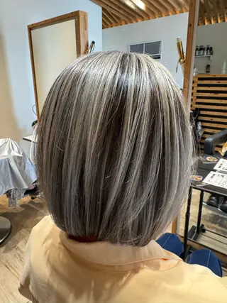 セミロング カラー 関口 友行のヘアスタイル