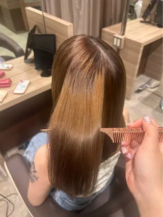 セミロング 塚下 怜菜のヘアスタイル