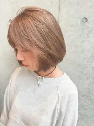 ショート カラー ヘアアレンジ ミニボブ/ブリーチ 🌈MISATOのヘアスタイル