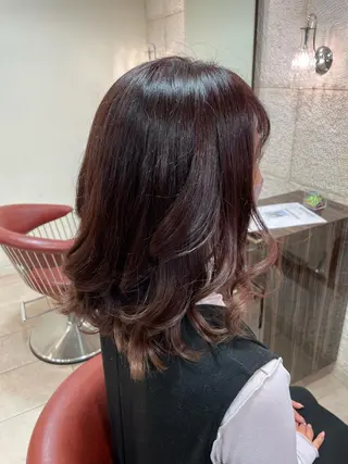 カラー ナリモト ユキノのヘアスタイル