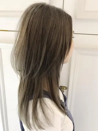 セミロング Neolive caffのヘアスタイル