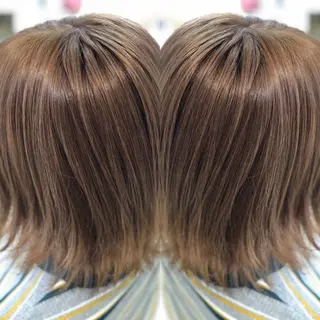 ミディアム 縮毛矯正/髪質改善 継続する美髪のヘアスタイル