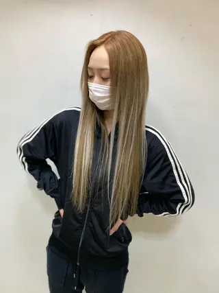 ロング カラー パーマ ヘアアレンジ メンズ キッズ ネイル マツエク・マツパ アイブロウ ブリーチ特化型✂️ ハイトーンカラー👨のヘアスタイル