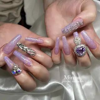 ネイル nailsalon Mirrorのネイルデザイン