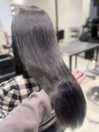 ロング カラー パーマ 透明感/オリーブ/ グレージュ/YUKAのヘアスタイル