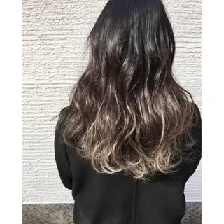 セミロング カラー OFF YUYAのヘアスタイル