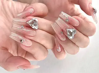 ネイル TOUTOU所属・TOUTOU. Yuriのネイルデザイン