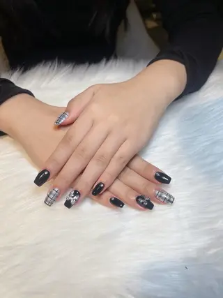 ネイル Naru Kelinailのネイルデザイン