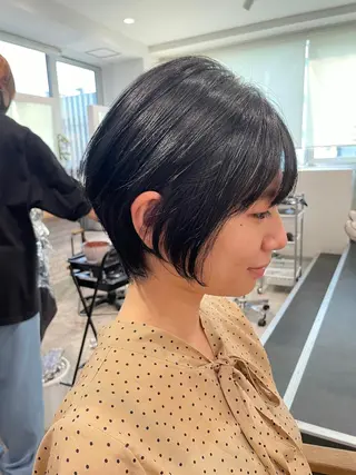 ショート ヨシミ カズヤのヘアスタイル