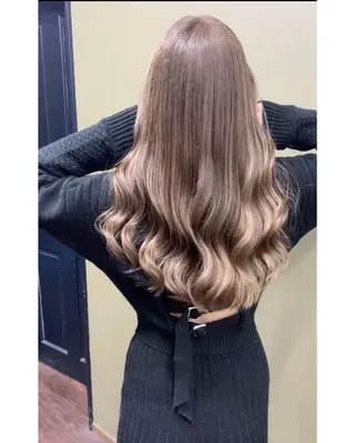 カラー Beyond（kitaro）所属・石井辰功也 フリーランス美容師のヘアスタイル