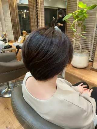 ショート 日高 愛華のヘアスタイル