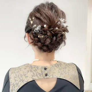 ヘアアレンジ ミディアム/顔周り/ ベージュ🌼mayuのヘアスタイル