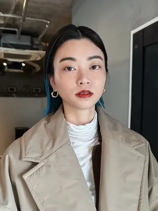 ショート カラー 前野 日奈のヘアスタイル