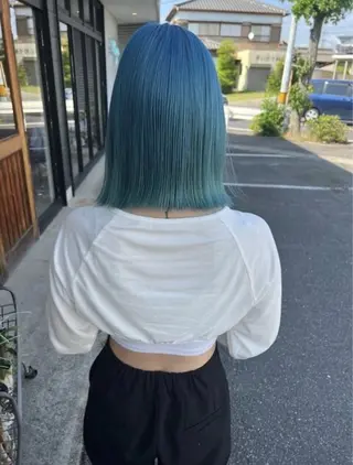 ミディアム カラー runa｜color × straightのヘアスタイル